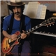 Frank Zappa - Shut Up 'N Play Yer Guitar